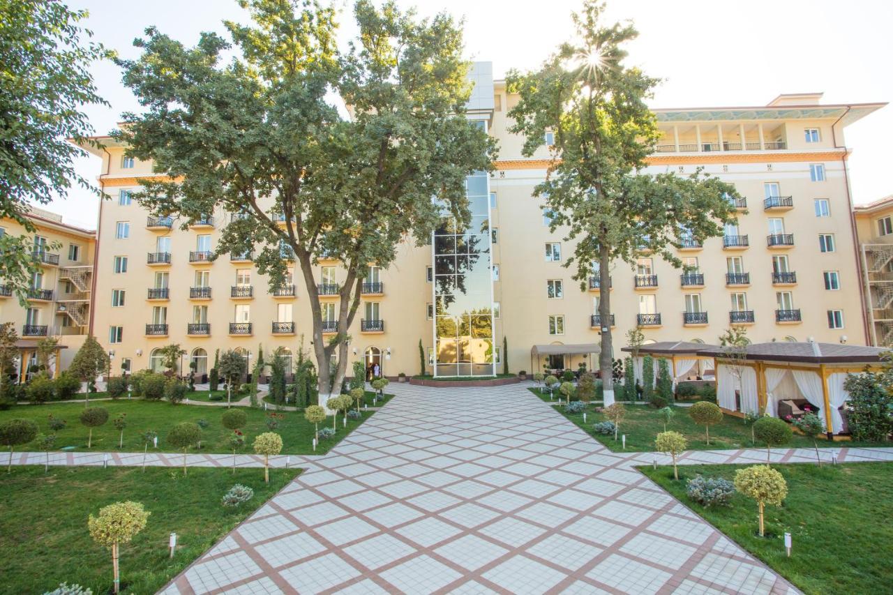 Lotte City Hotels Tashkent Palace Exterior foto